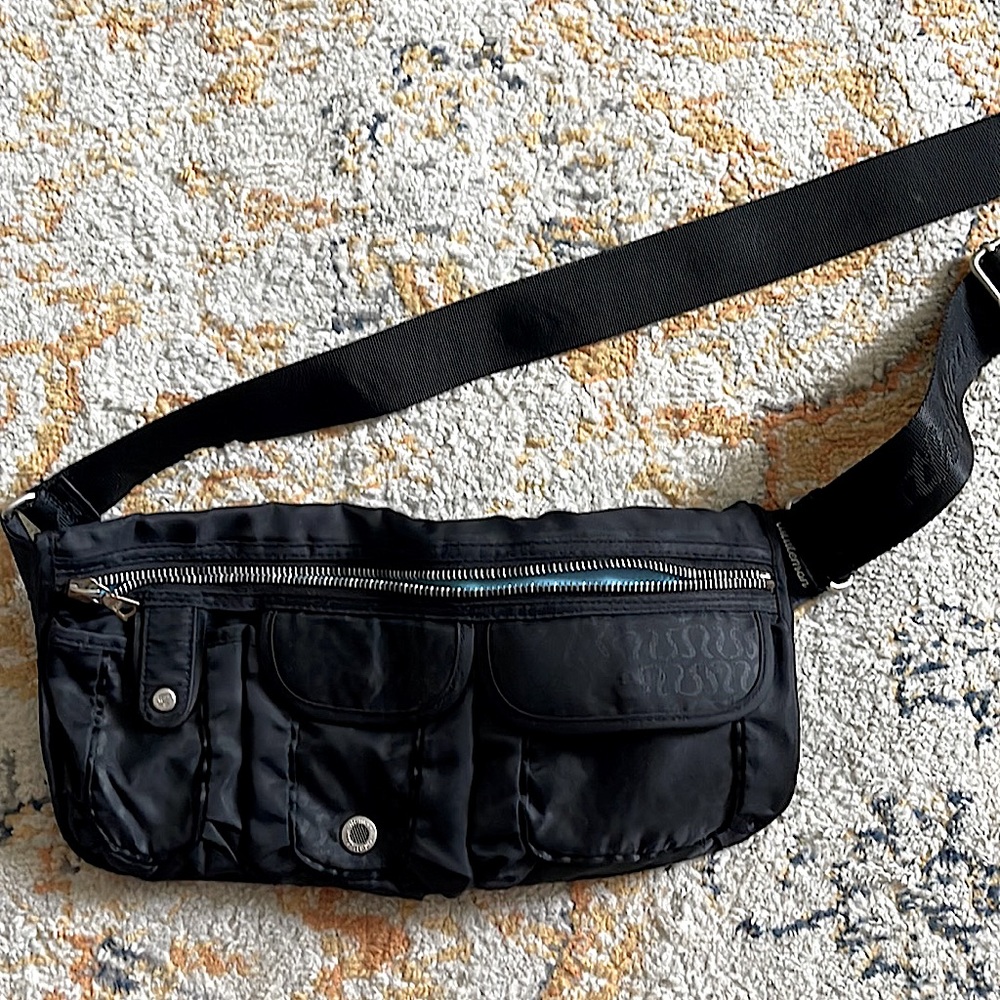 Lululemon dog walking pack